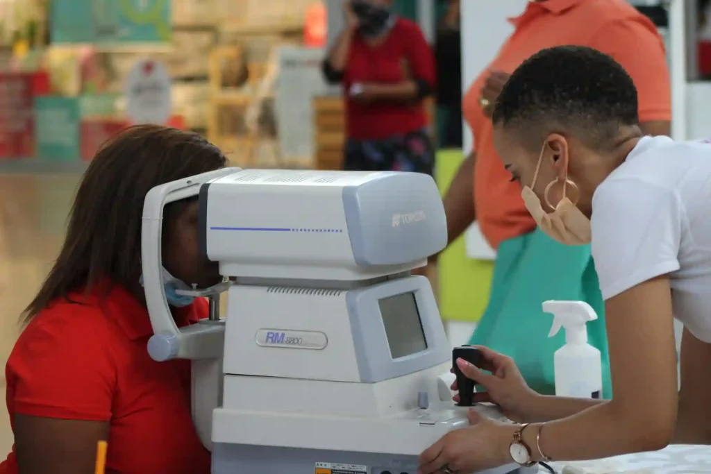 Eye checking with machine