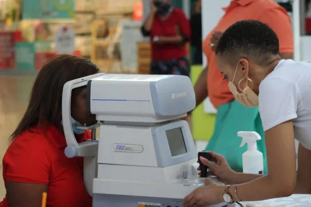 Eye checking with machine